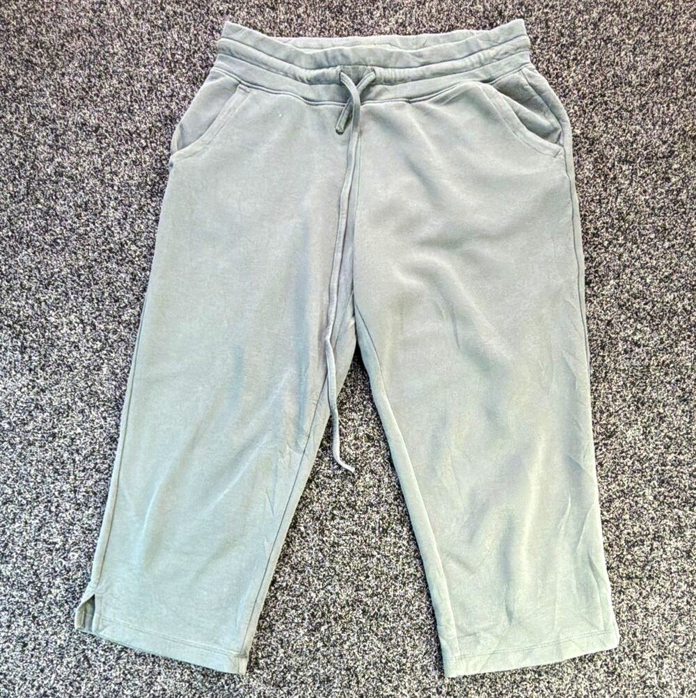 32 Degrees Women's Gray Velour Capri Pants Drawstring Pockets Stretch M